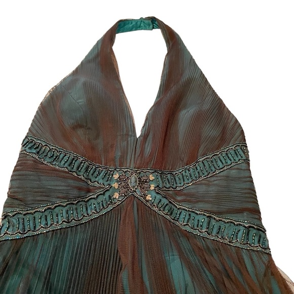 Badgley Mischka Halter Beaded Embroidery Pleated Tulle Silk Formal Dress-Size 10 - Picture 9 of 16